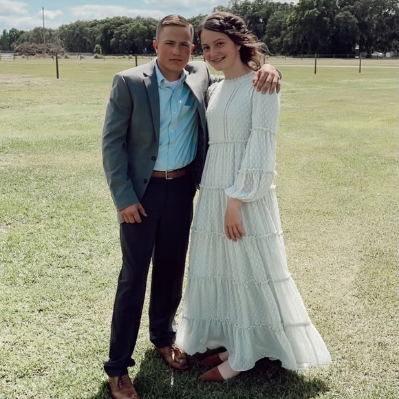 Meet your Posher, Marisa - Picture 4 of 16